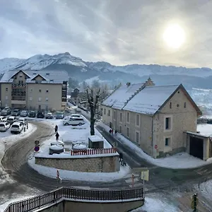 appartement-centre-village-villard-de-lans.hotels-rhonealpes.com/