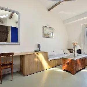 Stylish Attic Conversion , Paris France
