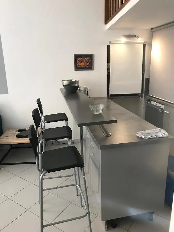 Captain'Rest Apartment - Appartement Standing Vieux Port La Ciotat France